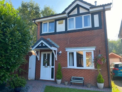3 Bedroom Detached House For Sale In Royton, Oldham