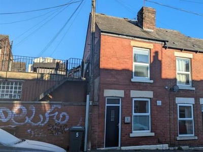 3 Bedroom End Of Terrace House For Rent In Abbeydale