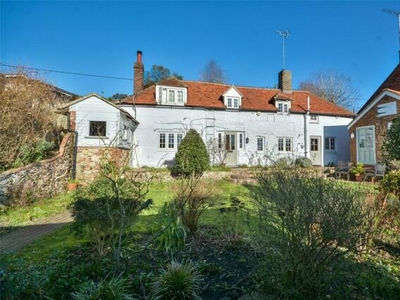 3 Bedroom Link Detached House For Sale In Pulborough, West Sussex