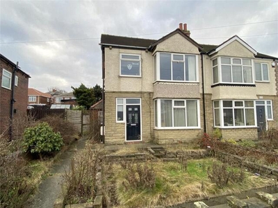 3 Bedroom Semi-detached House For Sale In Dewsbury