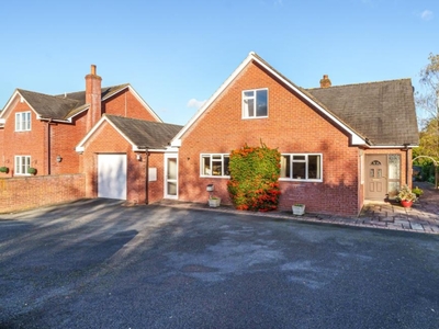 4 Bed House For Sale in Kington, Herefordshire, HR5 - 5243060
