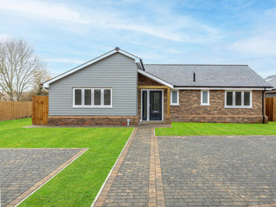 4 Bedroom Detached Bungalow For Sale In Rochford