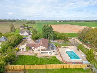 4 Bedroom Detached Bungalow For Sale In Wisbech, Cambs