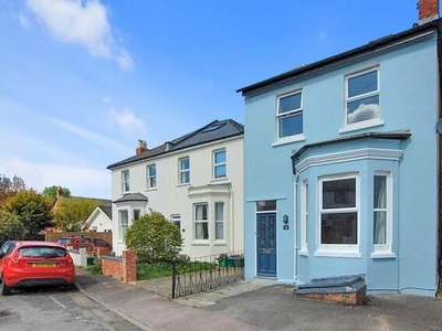 4 Bedroom Detached House For Sale In Charlton Kings, Cheltenham