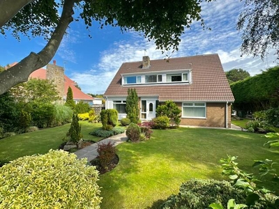 4 Bedroom Detached House For Sale In Formby, Liverpool