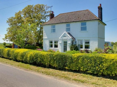 4 Bedroom Detached House For Sale In Newton-in-the-isle