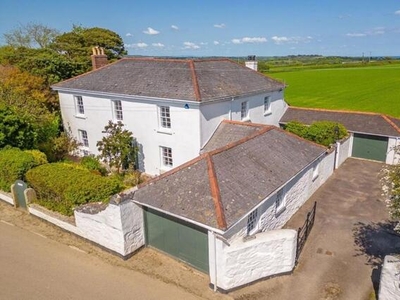 4 Bedroom Detached House For Sale In South Of The Helford River, Helston