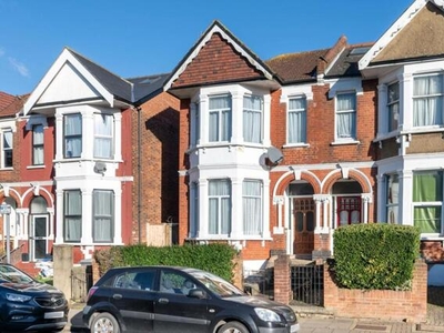 4 Bedroom Semi-detached House For Sale In Willesden, London