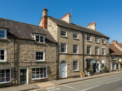 4 Bedroom Town House For Sale In Helmsley