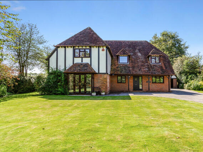 5 Bedroom Detached House For Sale In Four Marks, Alton