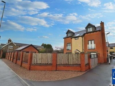 5 Bedroom Detached House For Sale In Markfield
