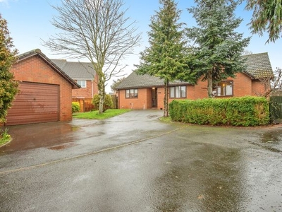 Detached bungalow for sale in Croft Road, Clehonger, Hereford HR2