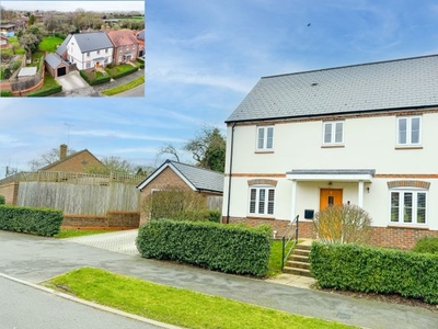 Detached house for sale in Dubery Close, Stone, Buckinghamshire, Stone, Buckinghamshire HP17
