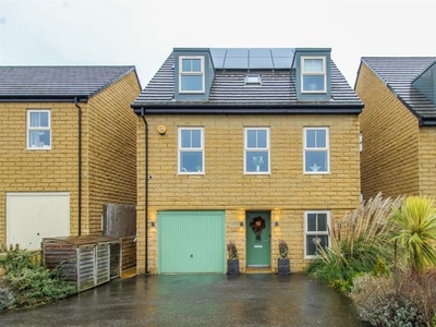 Detached house for sale in Stanton Close, Ossett WF5