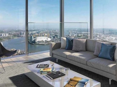 Flat for sale in South Quay Plaza, Marsh Wall, Canary Wharf, London E14