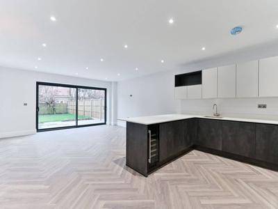 Property for sale in Kingswood Lane, Purley CR6