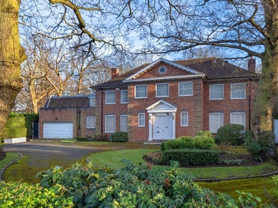 Property for sale in Winnington Road, Hampstead Garden Suburb N2