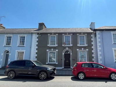 Town house for sale in 28 North Road, Aberaeron SA46
