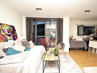 1 Bedroom Flat For Rent In Arsenal, London