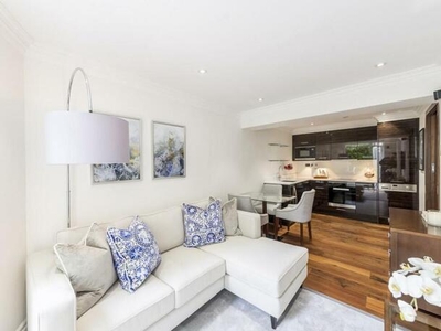 1 Bedroom Flat For Rent In Kensington Gardens Square