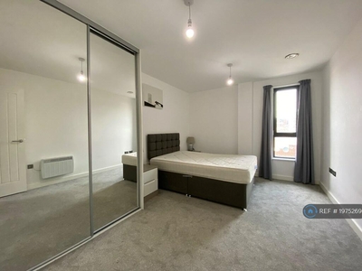 1 bedroom flat for rent in Parliament Street, Liverpool, L8