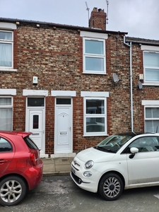 2 Bed Terraced House, Kitchener St, YO31