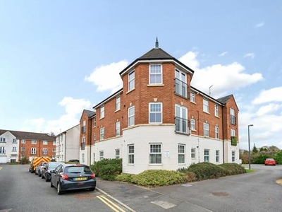 2 Bedroom Apartment For Rent In Bristol, Gloucestershire