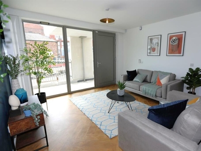 2 bedroom apartment for rent in Broadside, Oldham Road, M4