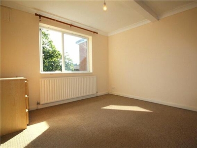 2 Bedroom Apartment For Rent In Englefield Green, Surrey