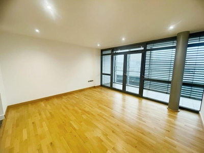 2 bedroom apartment for rent in No.1 Deansgate, Manchester, M3