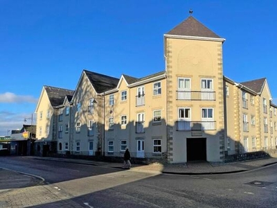 2 Bedroom Apartment For Sale In Caernarfon, Gwynedd