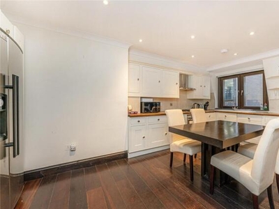 2 Bedroom Apartment For Sale In St James's, London