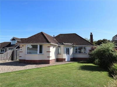 2 Bedroom Bungalow For Sale In New Milton, Hampshire