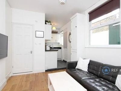 2 Bedroom Flat For Rent In Brentford