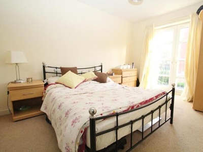 2 Bedroom Flat For Rent In Kirkstall, Leeds