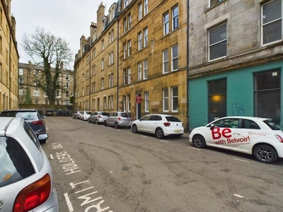 2 Bedroom Flat For Rent In Newington, Edinburgh