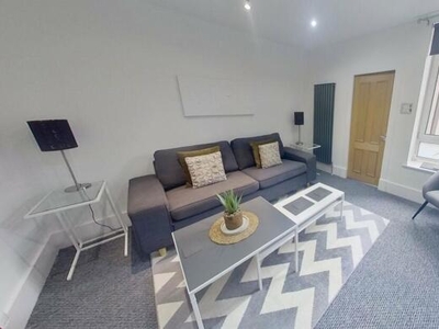 2 Bedroom Flat For Rent In Torry, Aberdeen