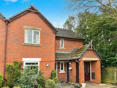 2 Bedroom Flat For Sale In Chester, Cheshire