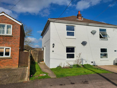 2 Bedroom Semi-detached House For Sale In Totton