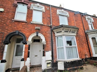 3 Bedroom Apartment For Sale In Grimsby, South Humberside