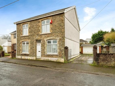 3 Bedroom Detached House For Sale In Loughor, Swansea