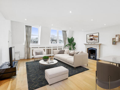 3 Bedroom Flat For Rent In
South Kensington