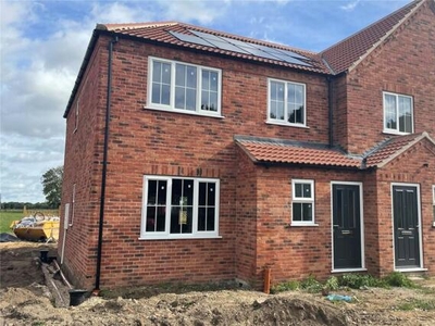 3 Bedroom Semi-detached House For Sale In Coningsby, Lincolnshire