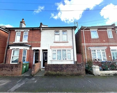 3 Bedroom Semi-detached House For Sale In Freemantle, Southampton