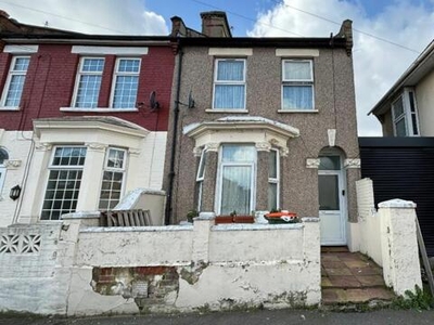 3 Bedroom Terraced House For Sale In Forest Gate