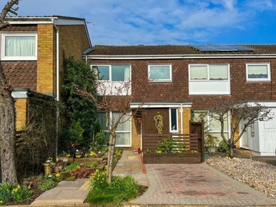 3 Bedroom Terraced House For Sale In West Molesey