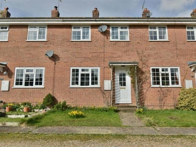 3 Bedroom Terraced House For Sale In Woolton Hill, Newbury