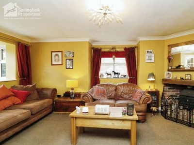 4 Bedroom Detached House For Sale In Bowdon