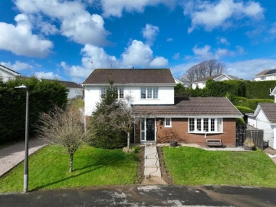 4 Bedroom Detached House For Sale In Mayals