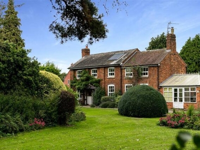 4 Bedroom Detached House For Sale In Shrewsbury, Shropshire